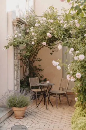 A paver patio design