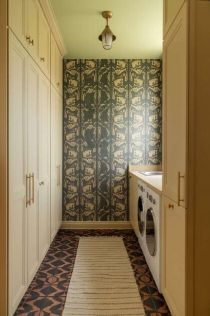 13 Genius Small Narrow Laundry Room Ideas for Better Storage